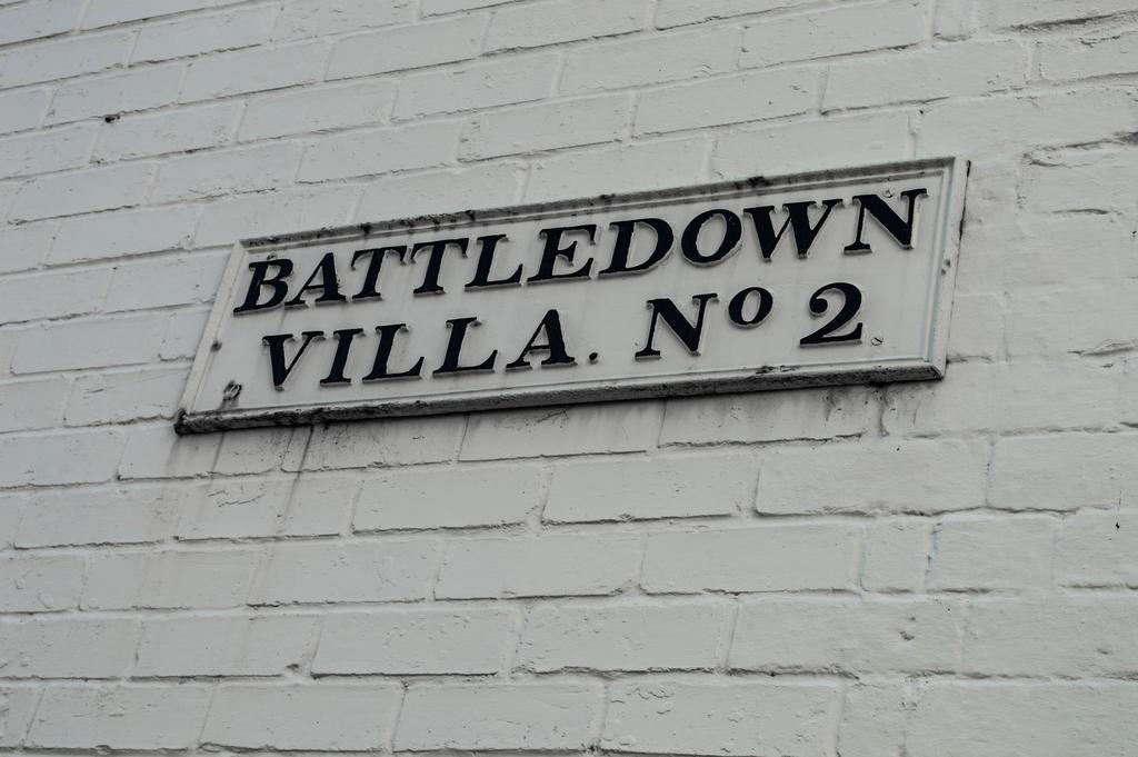 Hôtel The Battledown à Cheltenham Extérieur photo