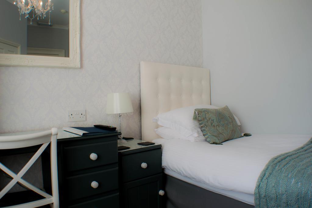 Hôtel The Battledown à Cheltenham Extérieur photo