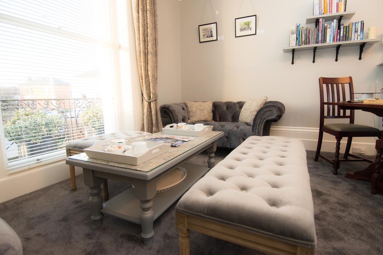Hôtel The Battledown à Cheltenham Extérieur photo