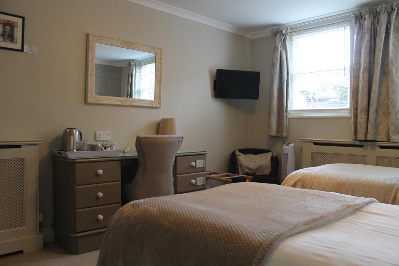 Hôtel The Battledown à Cheltenham Extérieur photo