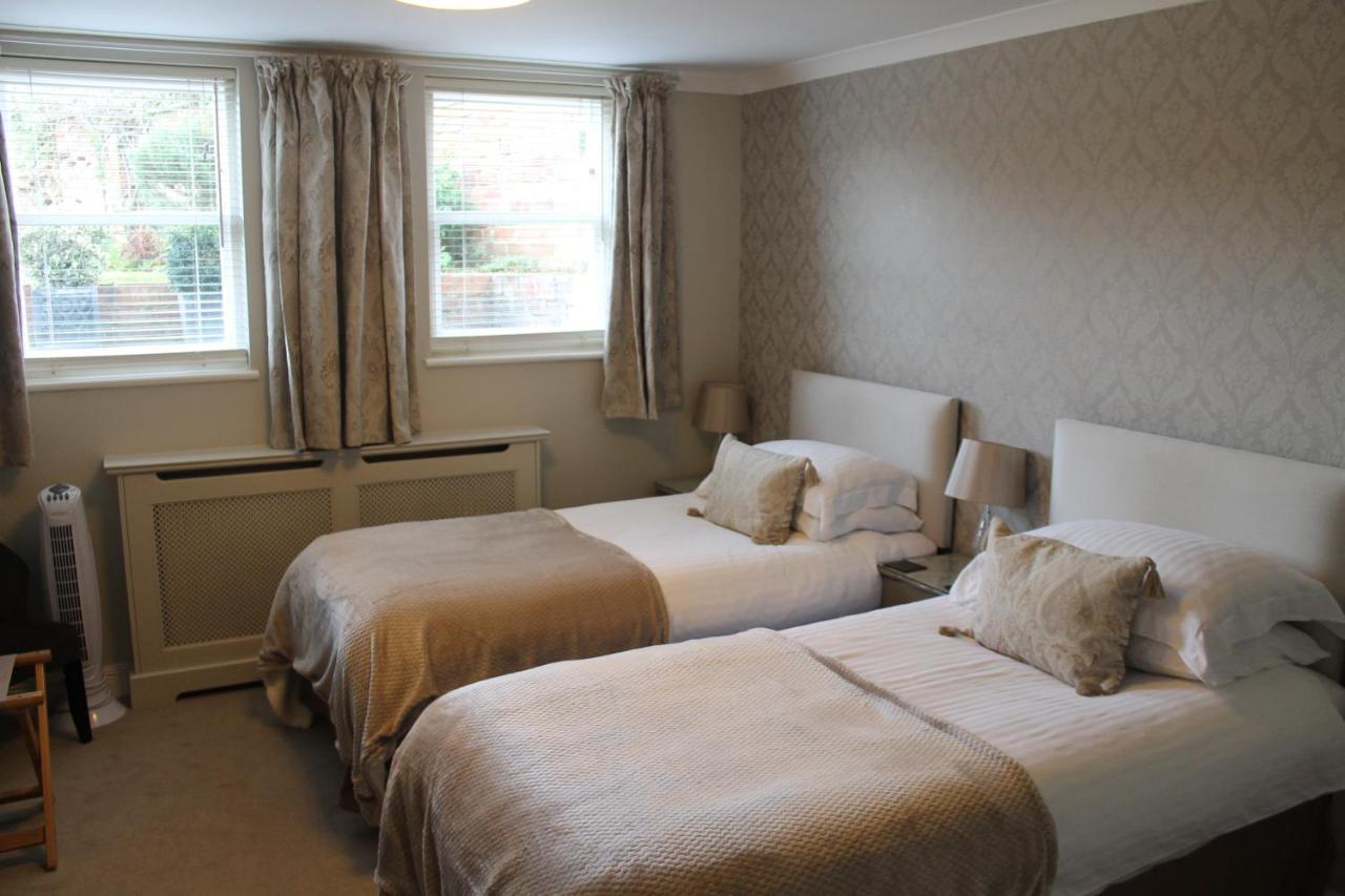 Hôtel The Battledown à Cheltenham Extérieur photo