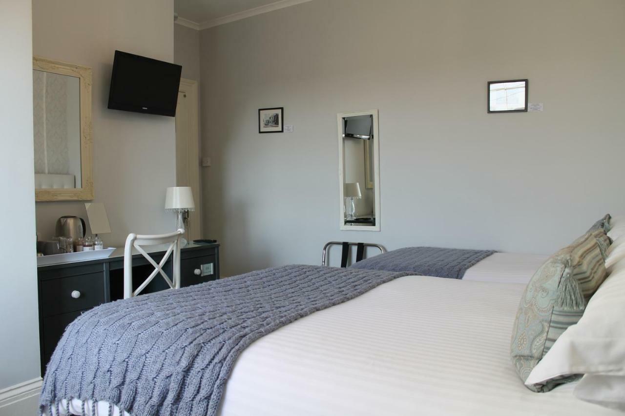 Hôtel The Battledown à Cheltenham Extérieur photo
