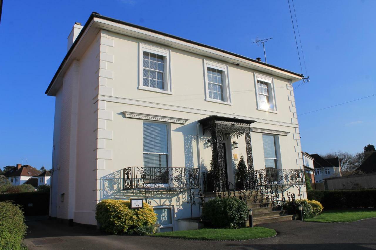 Hôtel The Battledown à Cheltenham Extérieur photo