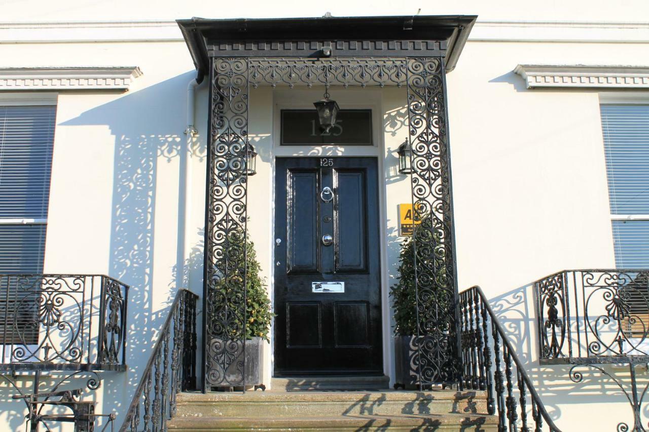 Hôtel The Battledown à Cheltenham Extérieur photo